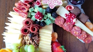 Horse Head Charcuterie Board - Large